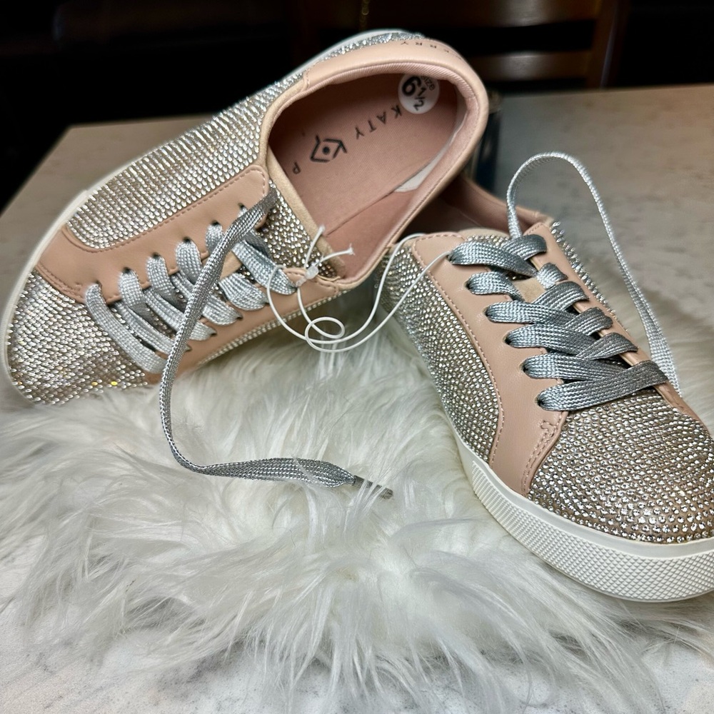 Katy Perry Collections Silver and Tan Sneakers